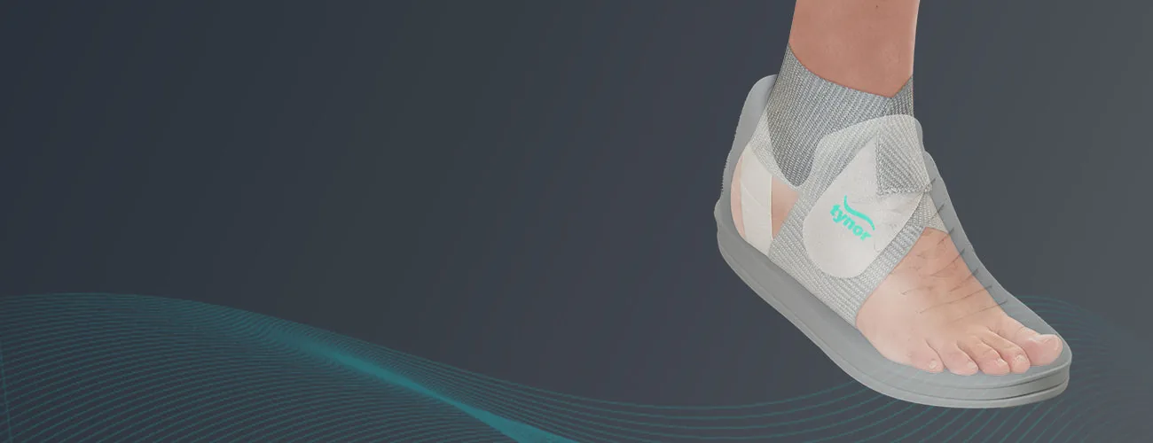Tynor Ankle Wrap Sleek Elastic close-up: fits inside shoes