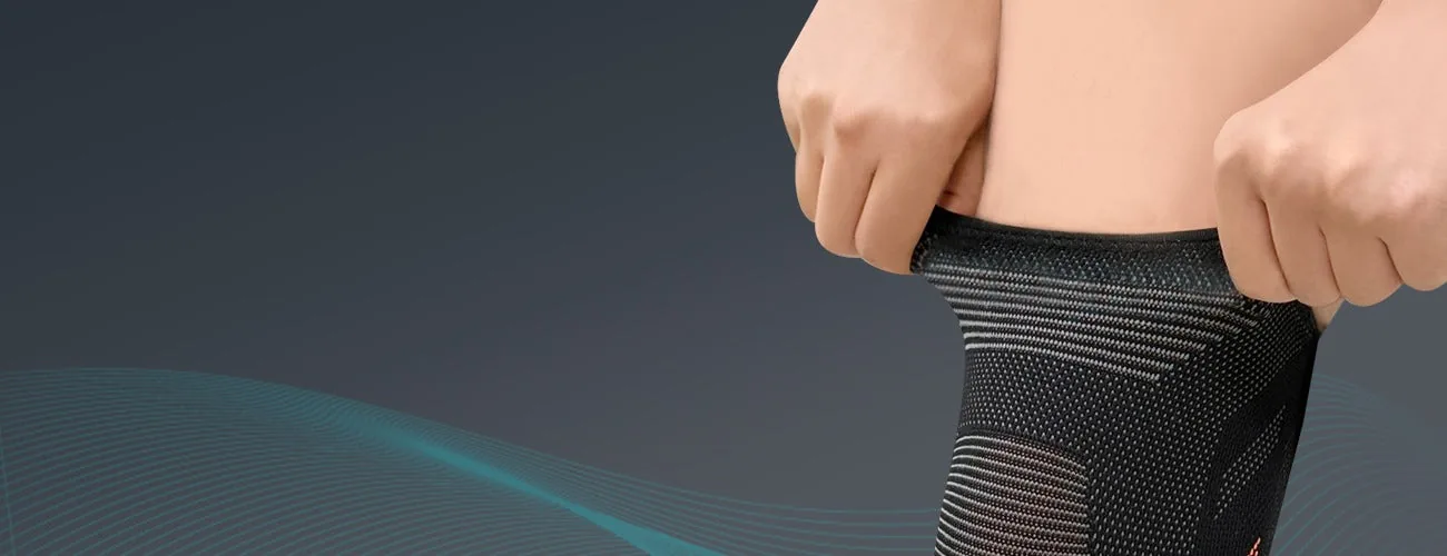 Tynor Knee Cap Air Pro close-up: pull-on stretch