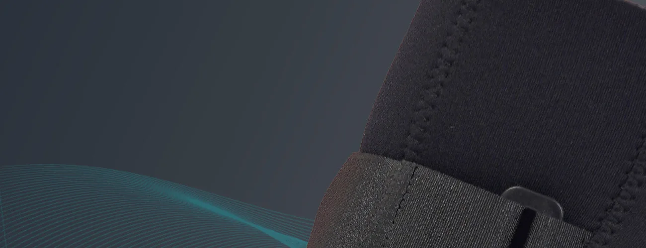 Tynor Knee Wrap Hinged (Neoprene) close-up: strap loop fastening