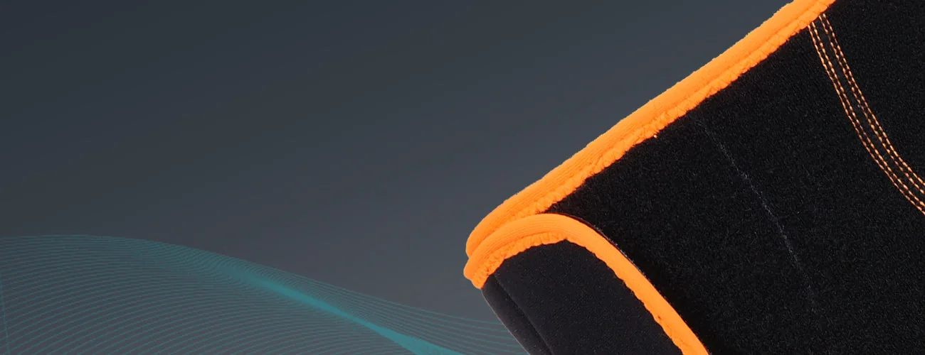 Tynor Knee Wrap (Neo) close-up: bound neoprene edge