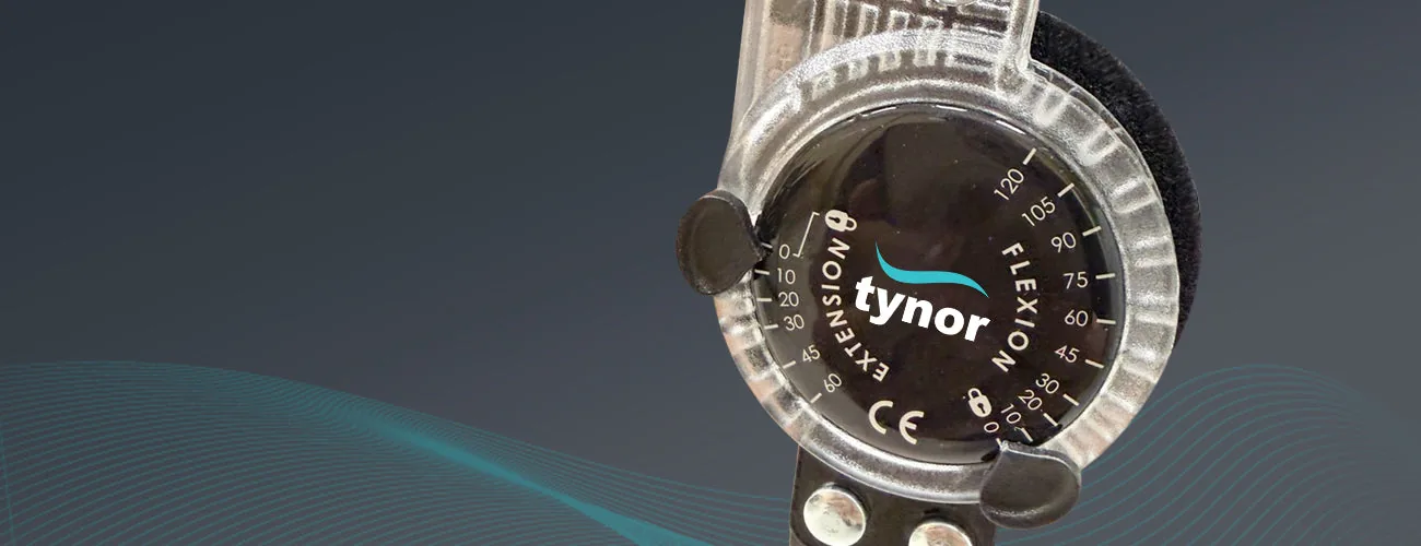 Tynor R.O.M. Knee Brace 18 in close-up: r.O.M. dial